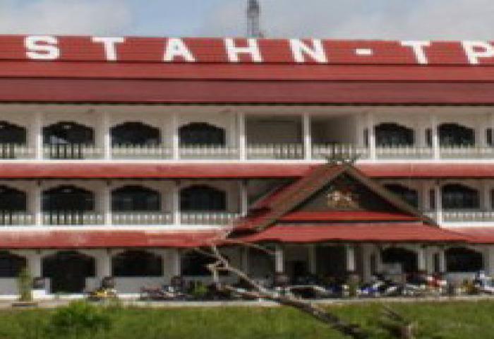 STAHN Singaraja Adakan Malam Sastra Siwaratri